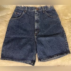 Lee Jean Shorts Relaxed Fit Women’s Dark Wash Size 8